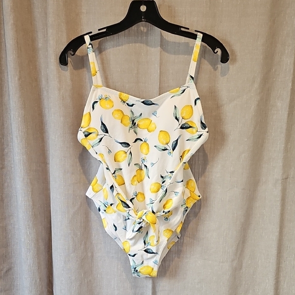 Jessica Simpson Other - Jessica Simpson Lemon Print One Piece Swimsuit